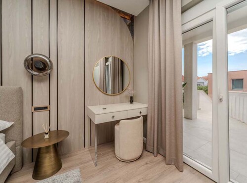 Luxury Apartments & Suites Dijan