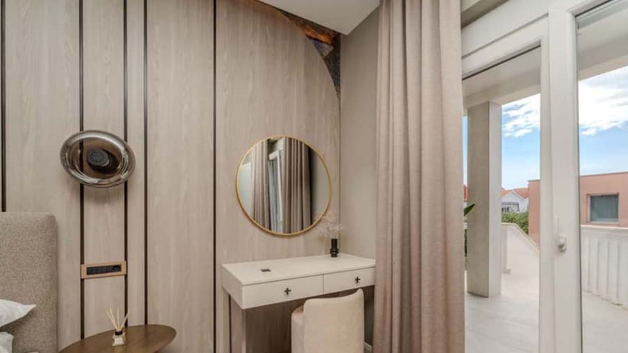 Luxury Apartments & Suites Dijan