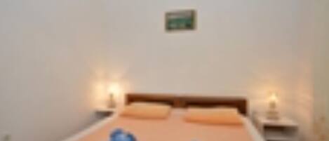 Studio (Studio Apartment with Terrace) | 3 bedrooms