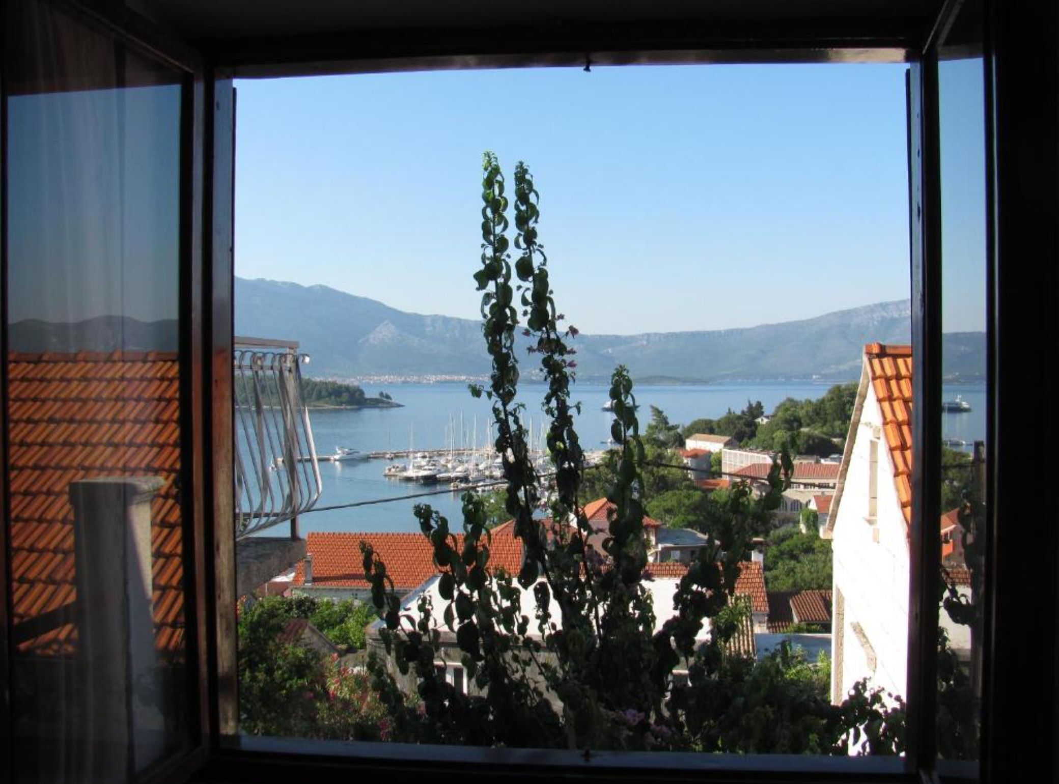 Appartement (TwoBedroom Apartment With SeaView) | Vue depuis l’hébergement