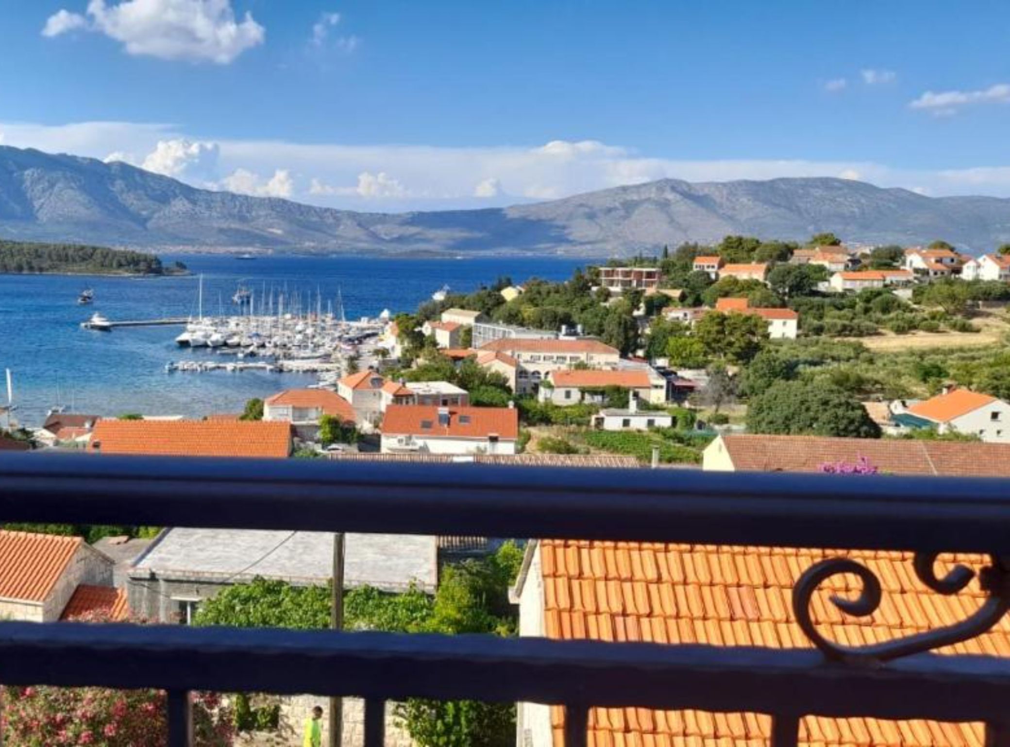 Appartement (TwoBedroom Apartment With SeaView) | Vue depuis l’hébergement