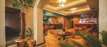 十年酒店与餐厅  