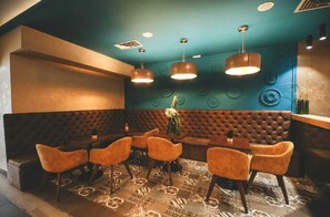 Unclassified image, 2 of 30, button - Decenija Hotel & Restaurant (Belgrade)