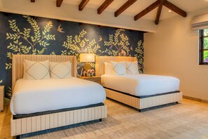 4 bedrooms, iron/ironing board, WiFi, bed sheets - Palmaritos #6 CDS by The Agency Baja (Cabo San Lucas)