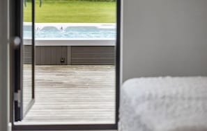 A heated pool - Stunning home in Hals with sauna (Hals)