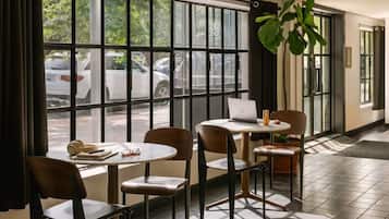 Sala de estar en el lobby