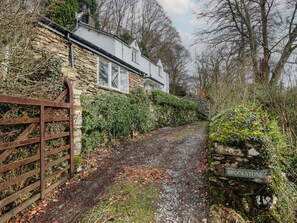 Property grounds - Brockstone (Ambleside)