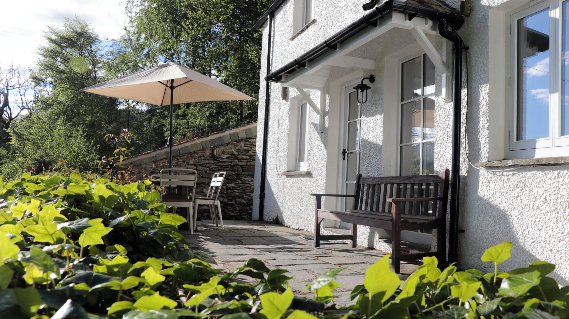 Cottage | Outdoor dining