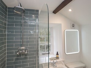 Shower - Brockstone (Ambleside)
