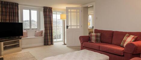 บริเวณนั่งเล่น