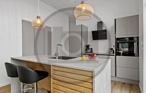 Fridge, dishwasher, coffee/tea maker - Stunning home in Spøttrup with sauna (Spøttrup)