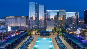 Immagine non classificata, 2 di 18, pulsante