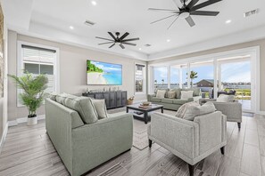 TV - Sea Breeze Bliss Vacation Home (Fort Myers Beach)
