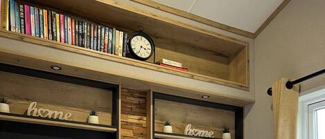 2 Schlafzimmer, BĂŒgeleisen/BĂŒgelbrett, Internetzugang, BettwĂ€sche