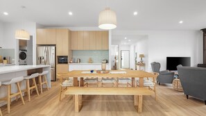 Dining - The Cape House in Cape Woolamai (Cape Woolamai)