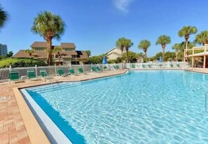 Pool - Seascape Villa: Beach Access, Pools, Golf, Music (Miramar Beach)