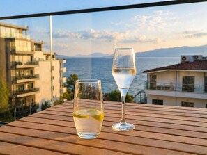 Outdoor dining - Le Caprice - Sun & Sea (Sarandë)