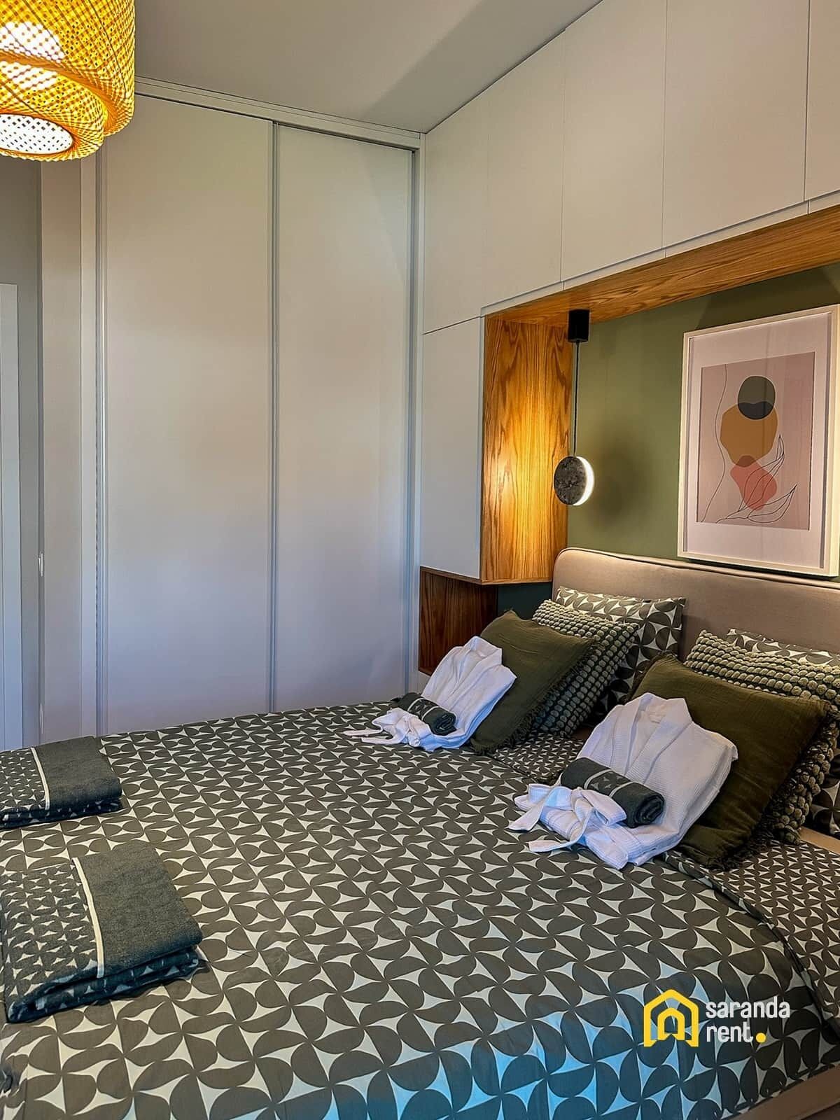 2 soverom, strykejern/-brett, wi-fi og sengetøy