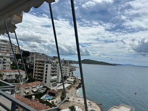 Property grounds - Emily - Bougainville Panorama (Sarandë)