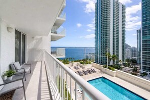 Property grounds - Prime Brickell Stay with Pool, Gym & Parking (Miami)