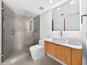 Unclassified image, 5 of 28, button - Remodeled Brickell Condo with Water View Balcony (Miami)