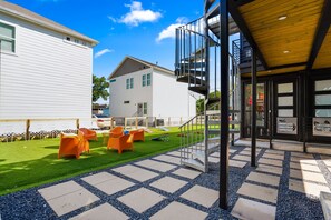 Botó d’imatge sense classificar, 5 de 32