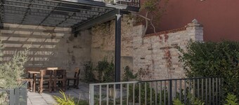 Gardinn Serviced Apartments