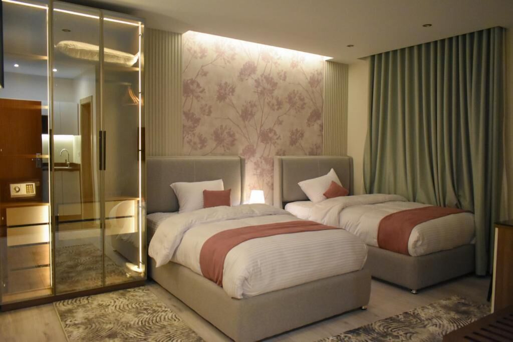 Deluxe Twin Room, City View
