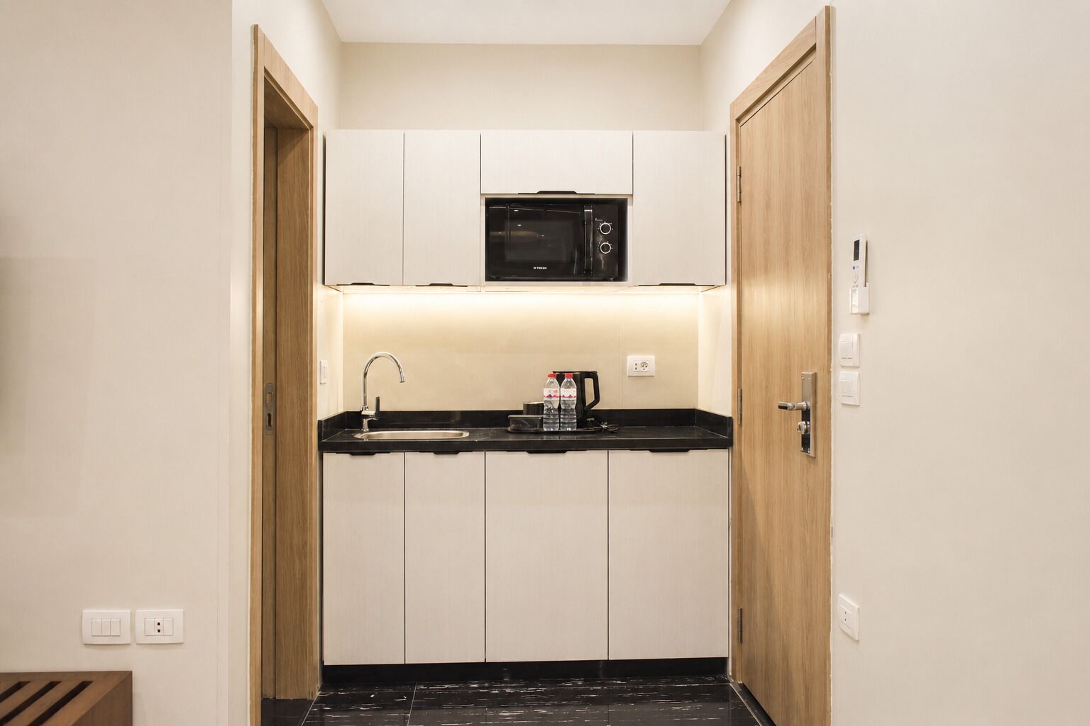In-room safe, desk, laptop workspace, soundproofing