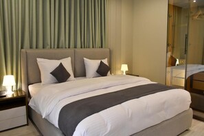 Deluxe Double or Twin Room, City View - Stay inn 51 (Sheikh Zayed)