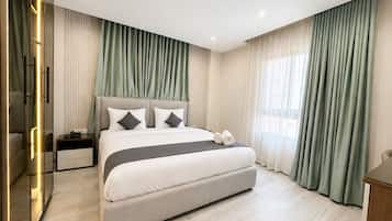 Deluxe Double Room, City View