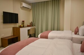 صورة غير مصنفة، 3 من 25، زرّ