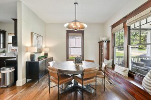 Uklassifisert bilde, 4 av 114, knapp