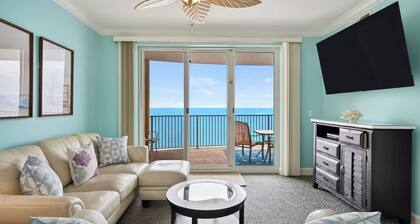 Gulfview Haven by Avantstay Beachfront Condo + Pool + Hot Tub + Spa + Near Pier Park