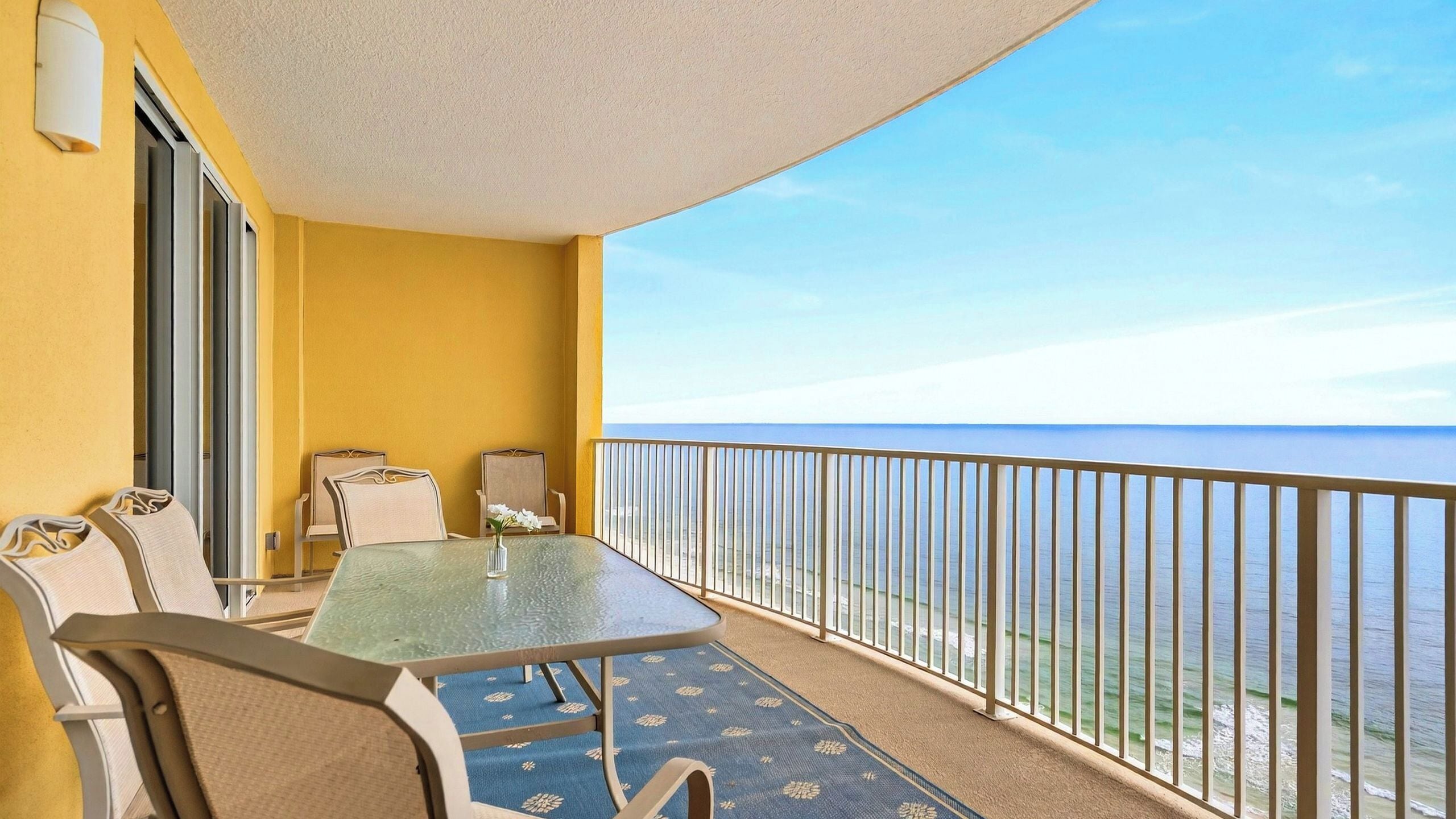 Apartment (2 Bedrooms) | Bahagian dalam