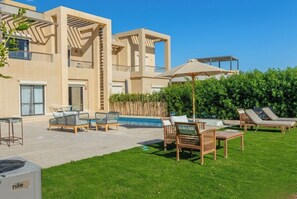 Outdoor dining - Private pool open sea villa 4 bedrooms in Fanadir (Red Sea Governorate)