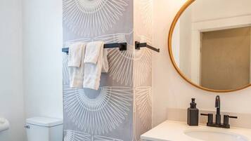 Hair dryer