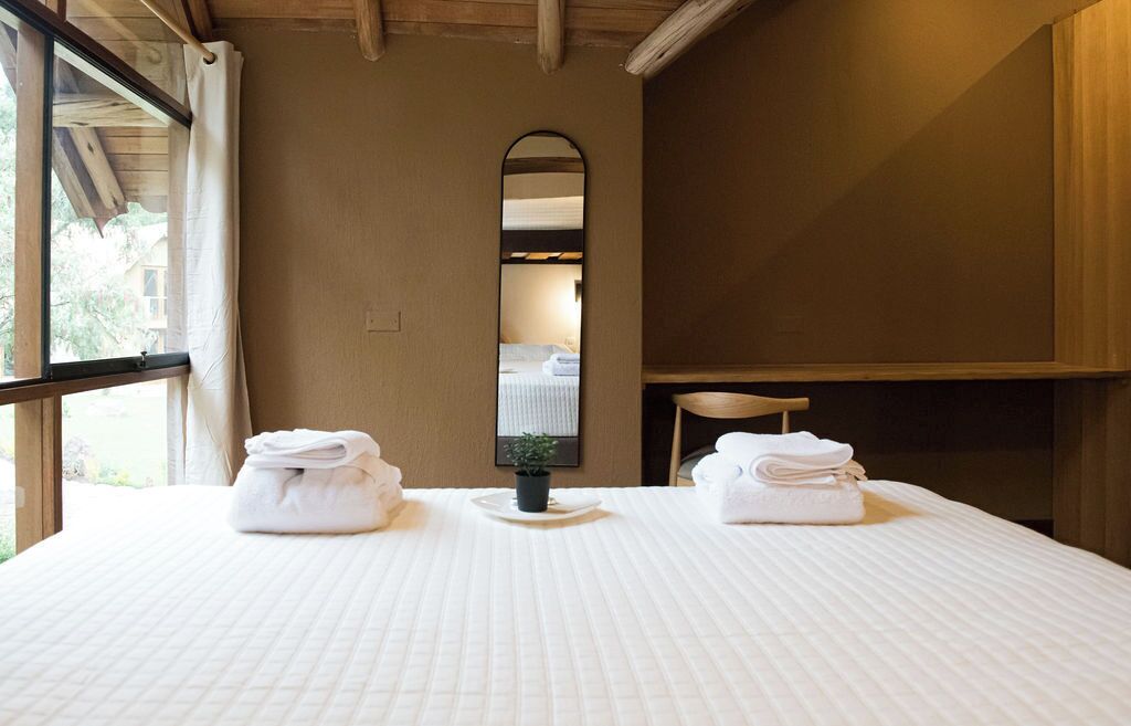 Desk, iron/ironing board, free WiFi