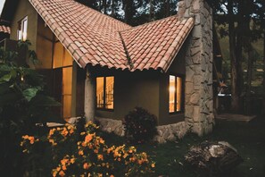 House (B2) | Terrace/patio - Killay by Wynwood House (Calca)