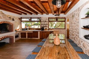 Fridge, oven, dishwasher, coffee/tea maker - Villa Magna (Dobropoljana)