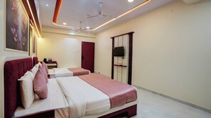 Deluxe-sviitti, parveke, kaupunkinäköala | Ilmainen Wi-Fi