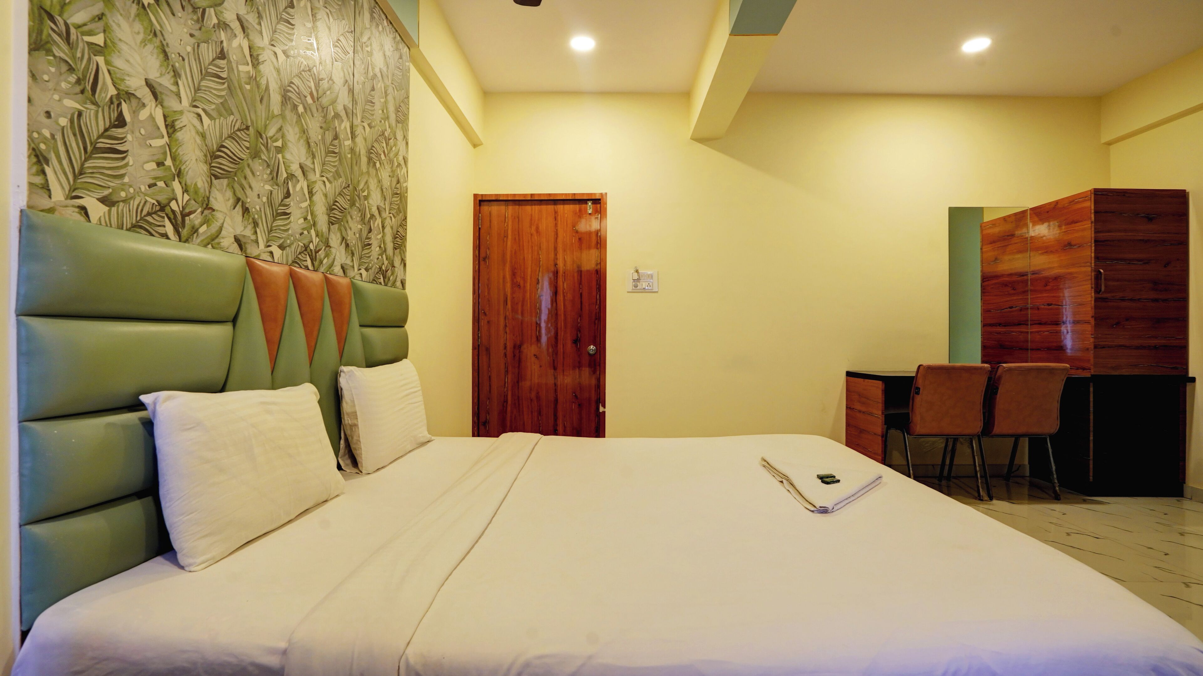 Standard Room, City View