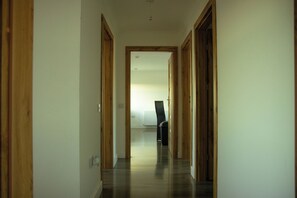 Interior - 3 bedroom newly build apartment heart of Prestwick main st prestwick (Prestwick)