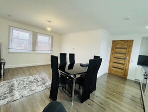 Dining - 3 bedroom newly build apartment heart of Prestwick main st prestwick (Prestwick)