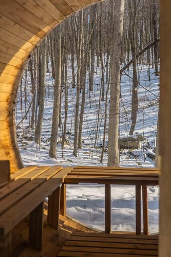 8BR Spa Lodge • Hot Tub, Sauna, Steam Room