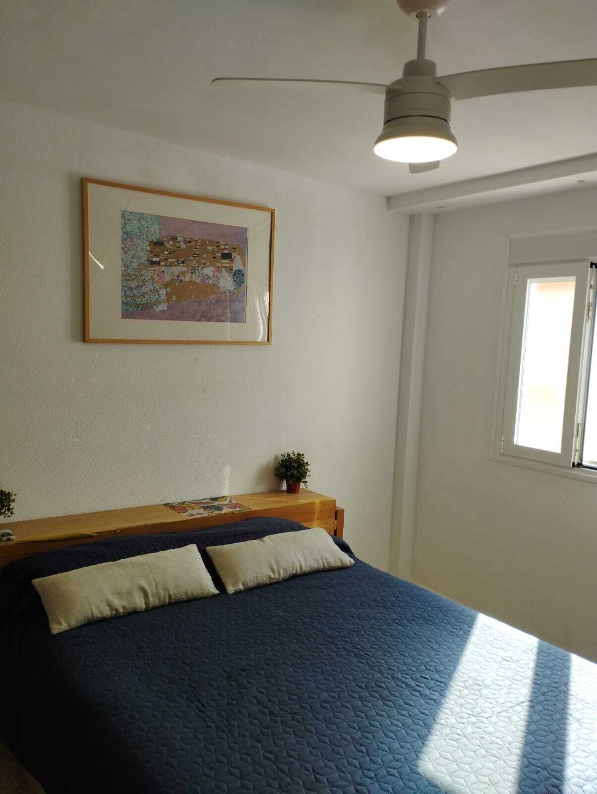 2 slaapkamers, een strijkplank/strijkijzer, wifi, beddengoed