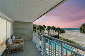 Property grounds - Beachfront Bliss - Outdoor Pool - Sleeps 6 (Belleair Beach)