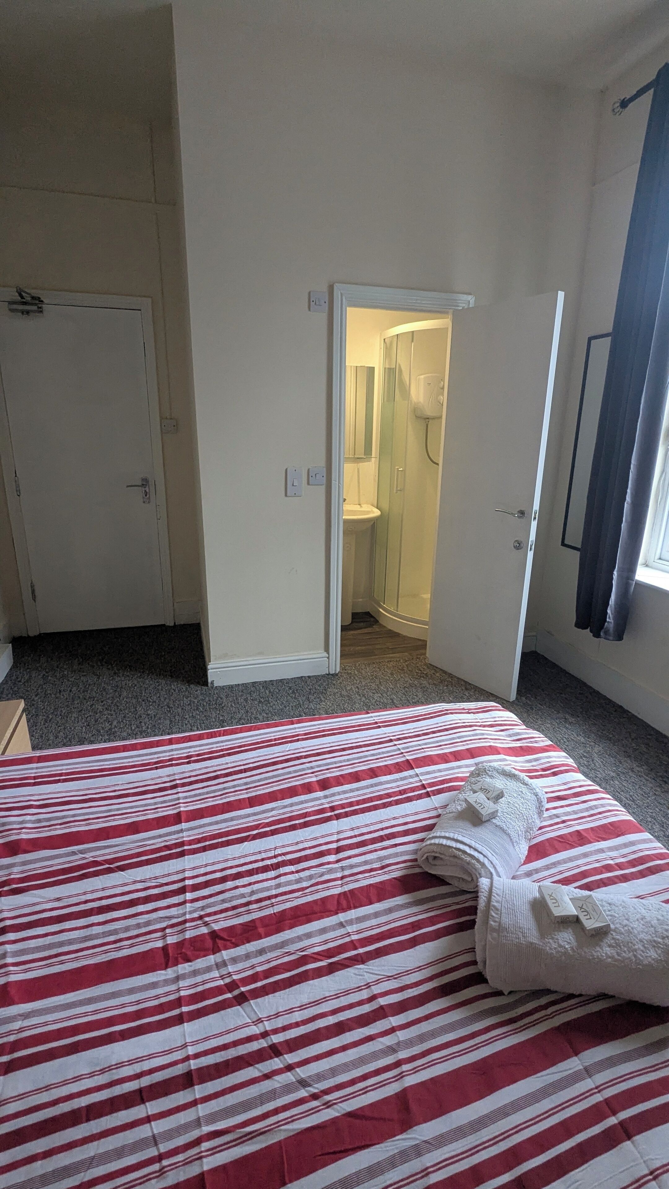 Phòng đôi | Bàn ủi/dụng cụ ủi quần áo, truy cập Internet không dây miễn phí 