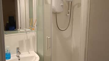 Double Room, Private Bathroom, Park View | Iron/ironing board (on request), WiFi (free)