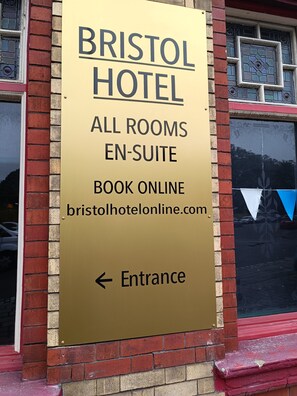 Voorkant van accommodatie